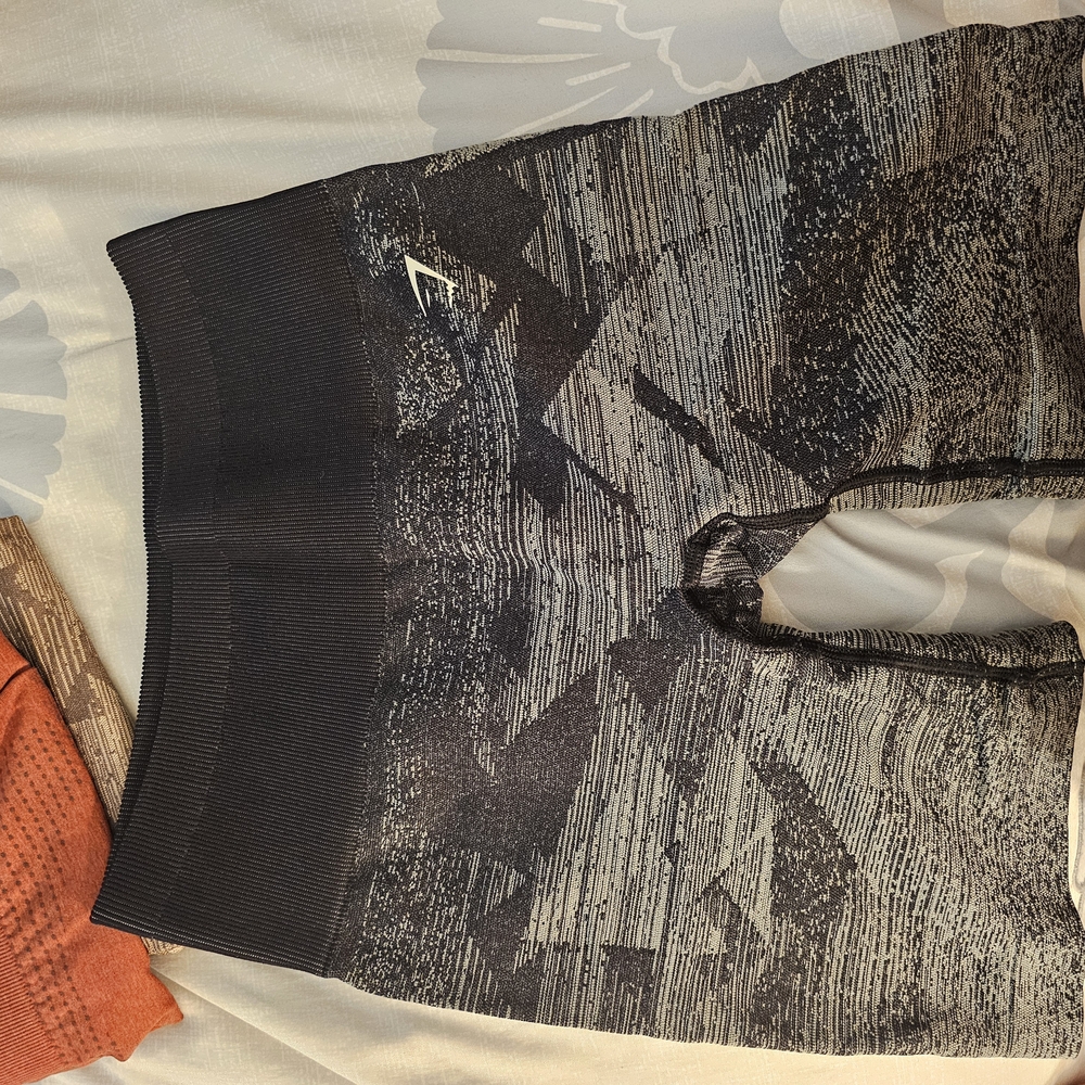 Gymshark Adapt Ombre Seamless Shorts